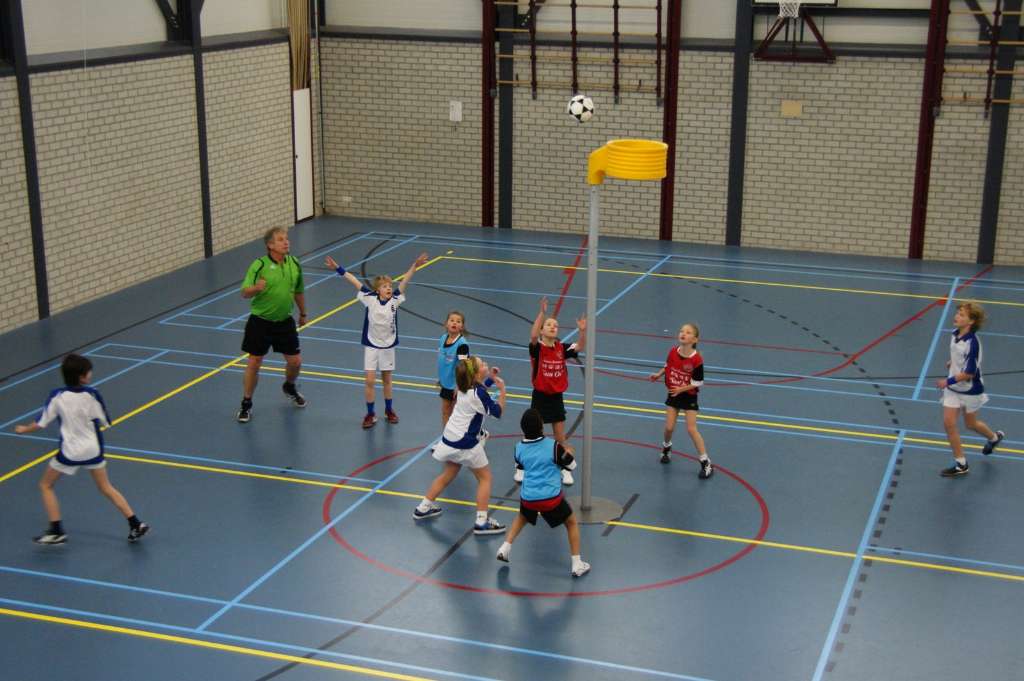 Korfbal E1  4 december-6.JPG